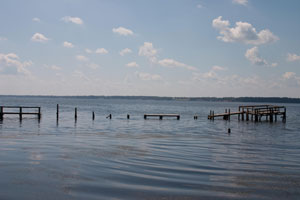 Middle of pier towards the end (as
                viewed from the side) - pilings intact