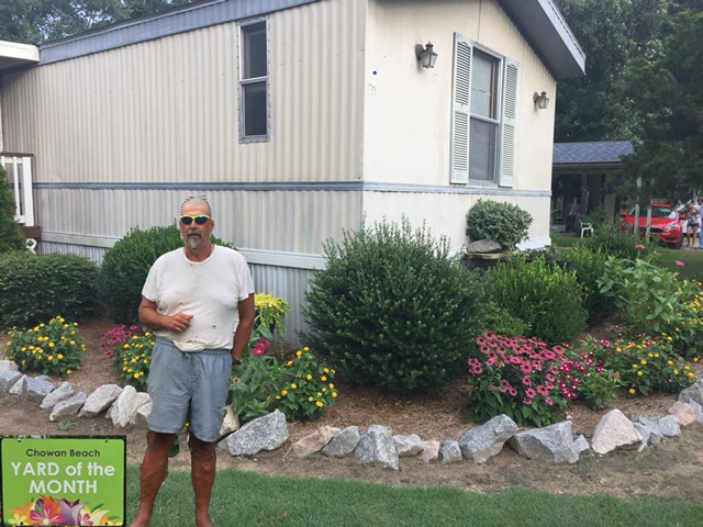 115 Pasquenoke Trail - Ed & Janice Riddick -             July 2018 Yard of the Month